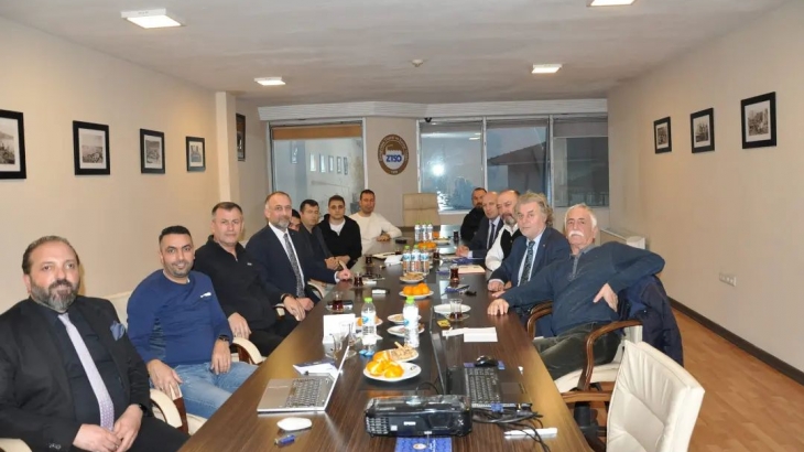 Çaycuma TSO Yönetim Kurulu Başkanı Sera OSB Yönetim Kurulu Üyesi Zekai Kamitoğlu Zonguldak Ticaret ve Sanayi Odası’nda...